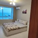Apartment Sea View Flora Burgas