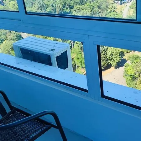 شقة Sea View Flora