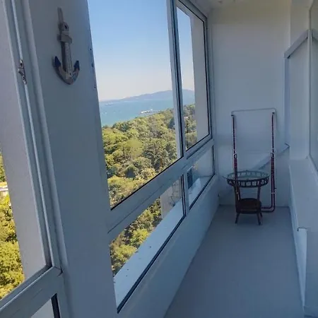 Lägenhet Sea View Flora *