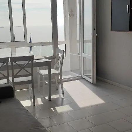 アパート Sea View Flora *