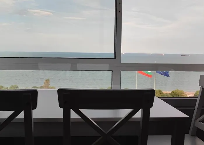 Sea View Flora *
