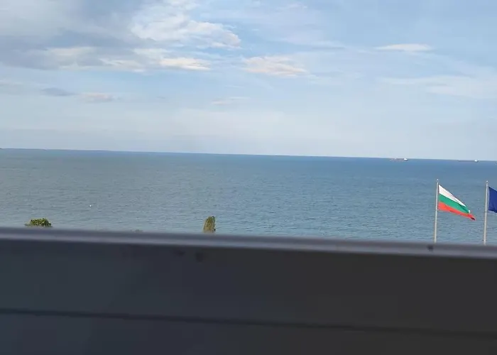 Apartamento Sea View Flora *
